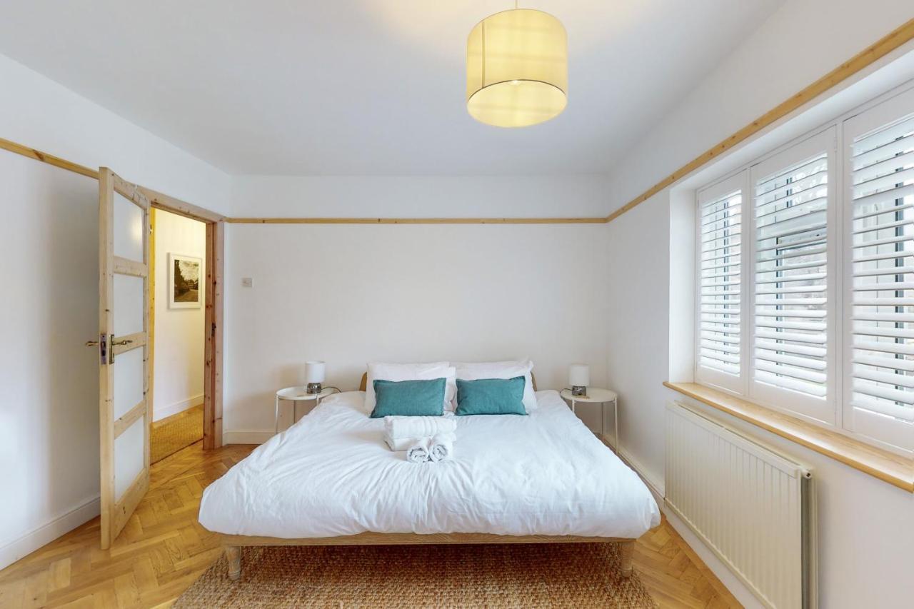 Appartement Stunning 2 Bed Flat In Richmond à Saint Saint Kew Extérieur photo