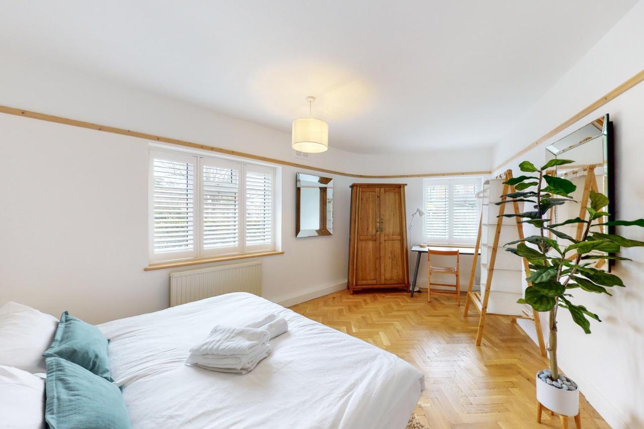 Appartement Stunning 2 Bed Flat In Richmond à Saint Saint Kew Extérieur photo
